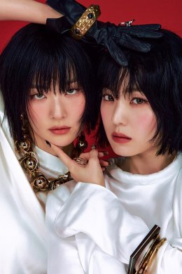 Red Velvet - IRENE & SEULGI ส่งมินิอัลบั้มชุดที่ 2 'TILT' เผยโลกดนตรีสุดไฮเอนด์ บอกเล่าเรื่องราวและความสัมพันธ์ที่หลากหลายผ่าน 6 เพลงใหม่